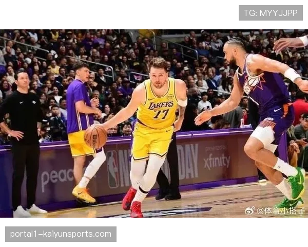 太阳轻取湖人冲前六 狄龙布鲁克斯攻防两端展现价值 太阳轻取湖人冲前六 狄龙布鲁克斯攻防两端展现价值